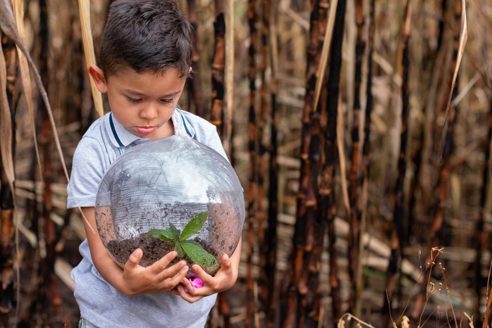 Inquinamento: ogni anno muoiono 600mila bambini. Servono regole