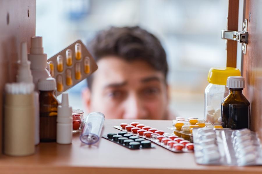 Farmaci e caldo: il vademecum AIFA per conservarli bene