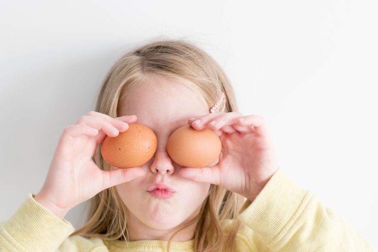 La Pasqua ideale per i bambini? Niente compiti e tanta creatività, lo dice la pediatra