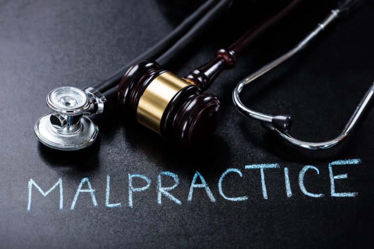 Malpractice: un costo troppo alto per Sanità Pubblica e Medici