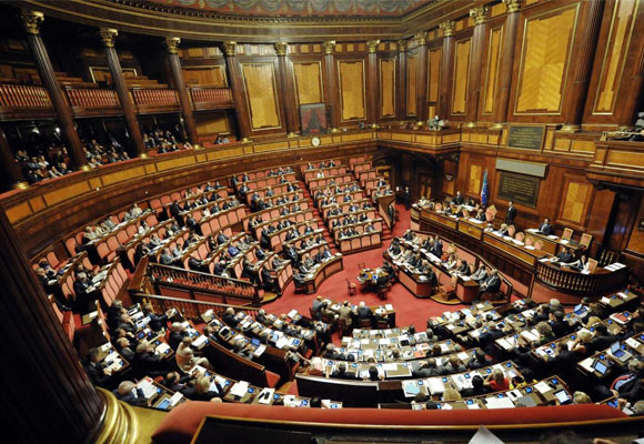 Borse di studio ex specializzandi medici. D’Ambrosio Lettieri: “Stato soccombe nei Tribunali e continua a pagare milioni di euro”