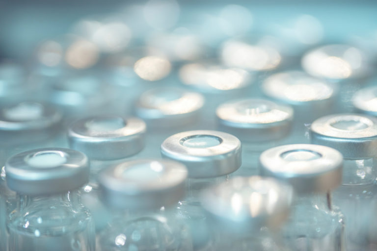 Per il TAR il vaccino anti Covid-19 non è un farmaco sperimentale. Fondamentali i dati dell’ISS e dell’AIFA.