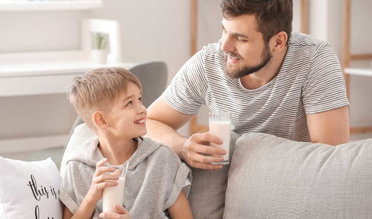 Latte vaccino: tra scienza e false credenze, benefici e intolleranze