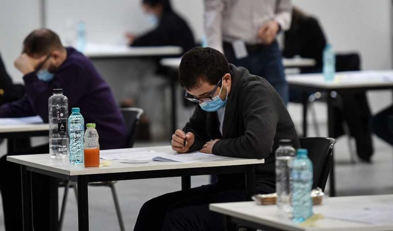 Test di Medicina 2022: ancora troppa fortuna e poca meritocrazia