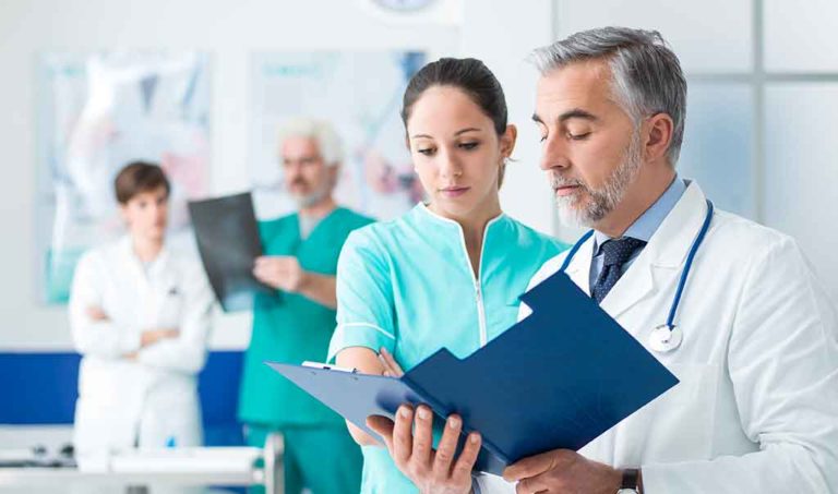 Giornata del personale sanitario, fotografia della situazione dei professionisti. Cosa c’è da fare